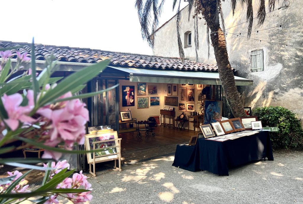 notre galerie d'art est à Fayence tout l'été jusqu'à fin septembre