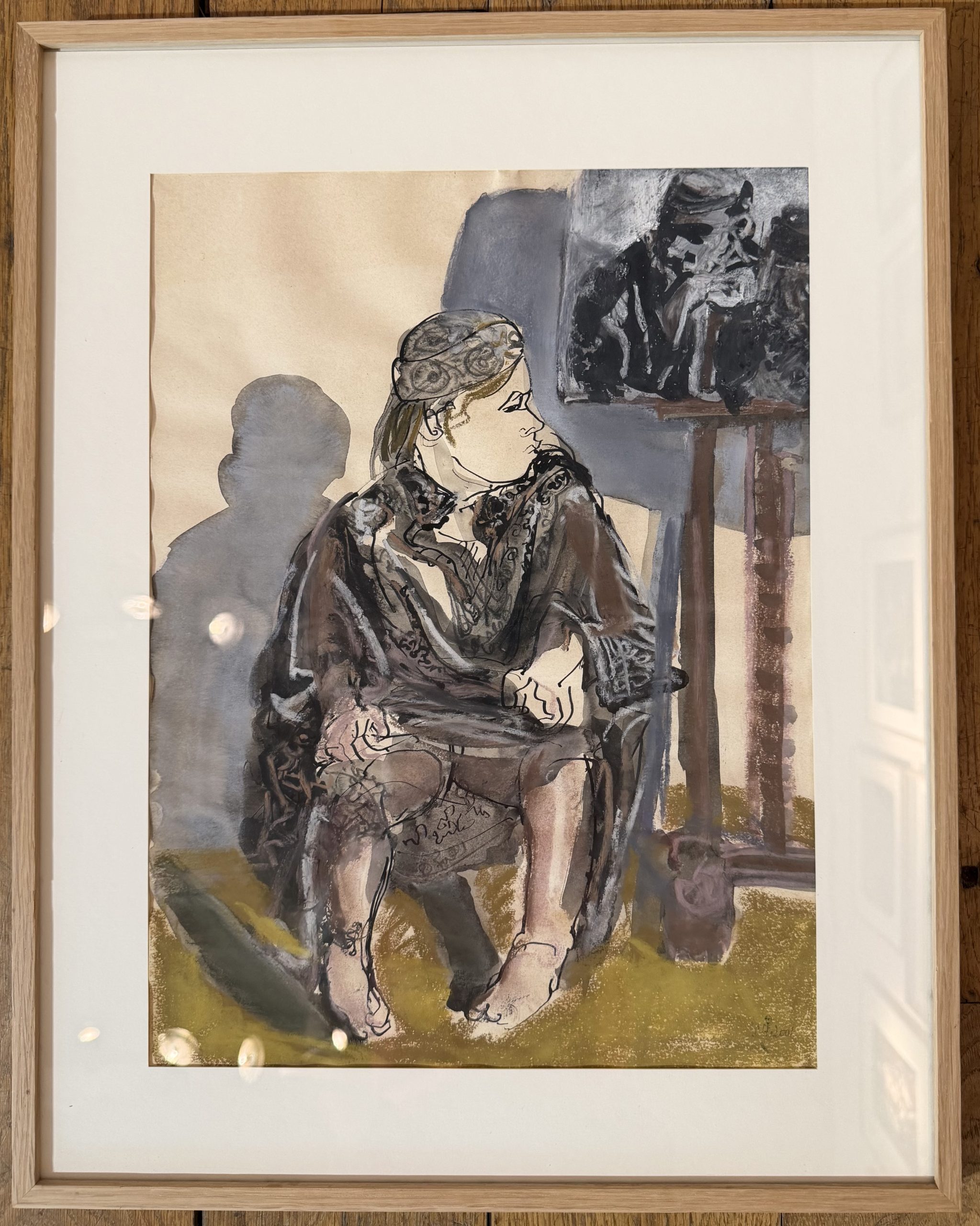 stephane-herbelin-femme-assise-au-bonnet-aquarelle-encre-pastel-cadre Stéphane Herbelin, Femme assise au bonnet, aquarelle encre et pastel sur papier, chevalet en arrière-plan